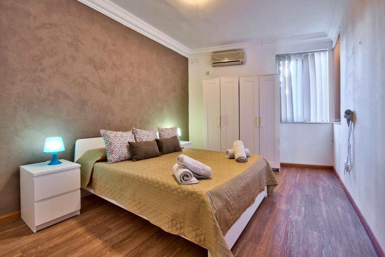 Bastions Seaview Apartments And Duplex Penthouse In Sliema By Shortletsmalta Zewnętrze zdjęcie