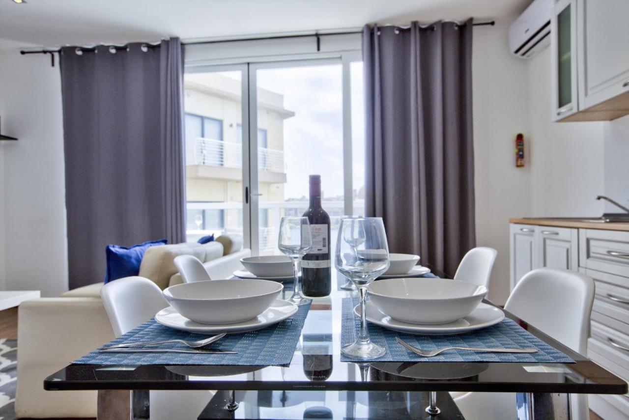 Bastions Seaview Apartments And Duplex Penthouse In Sliema By Shortletsmalta Zewnętrze zdjęcie