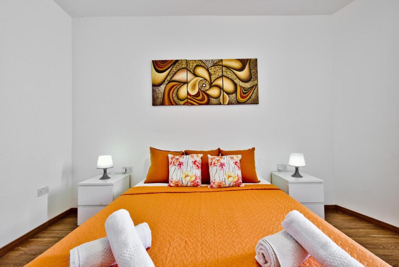 Bastions Seaview Apartments And Duplex Penthouse In Sliema By Shortletsmalta Zewnętrze zdjęcie