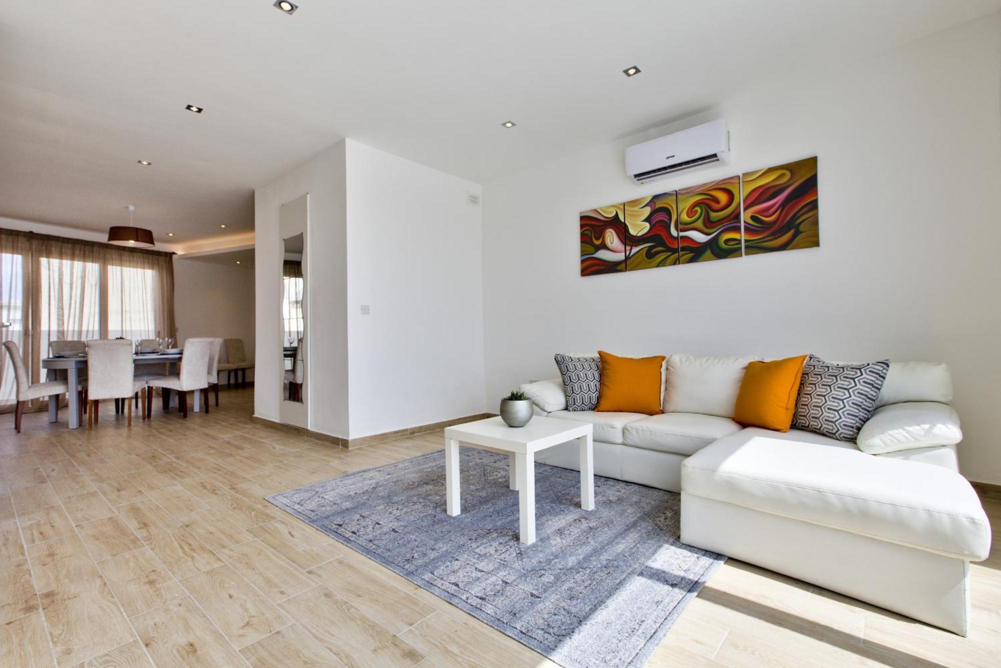 Bastions Seaview Apartments And Duplex Penthouse In Sliema By Shortletsmalta Zewnętrze zdjęcie