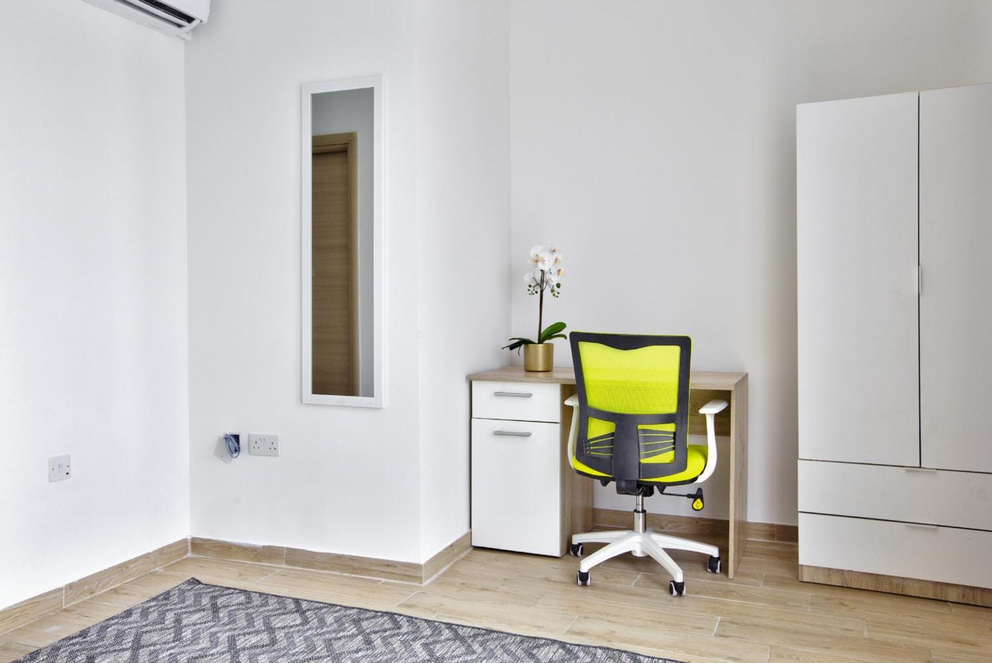Bastions Seaview Apartments And Duplex Penthouse In Sliema By Shortletsmalta Zewnętrze zdjęcie